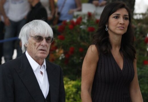 81-летний босс Формулы-1 женился на 35-летней красотке